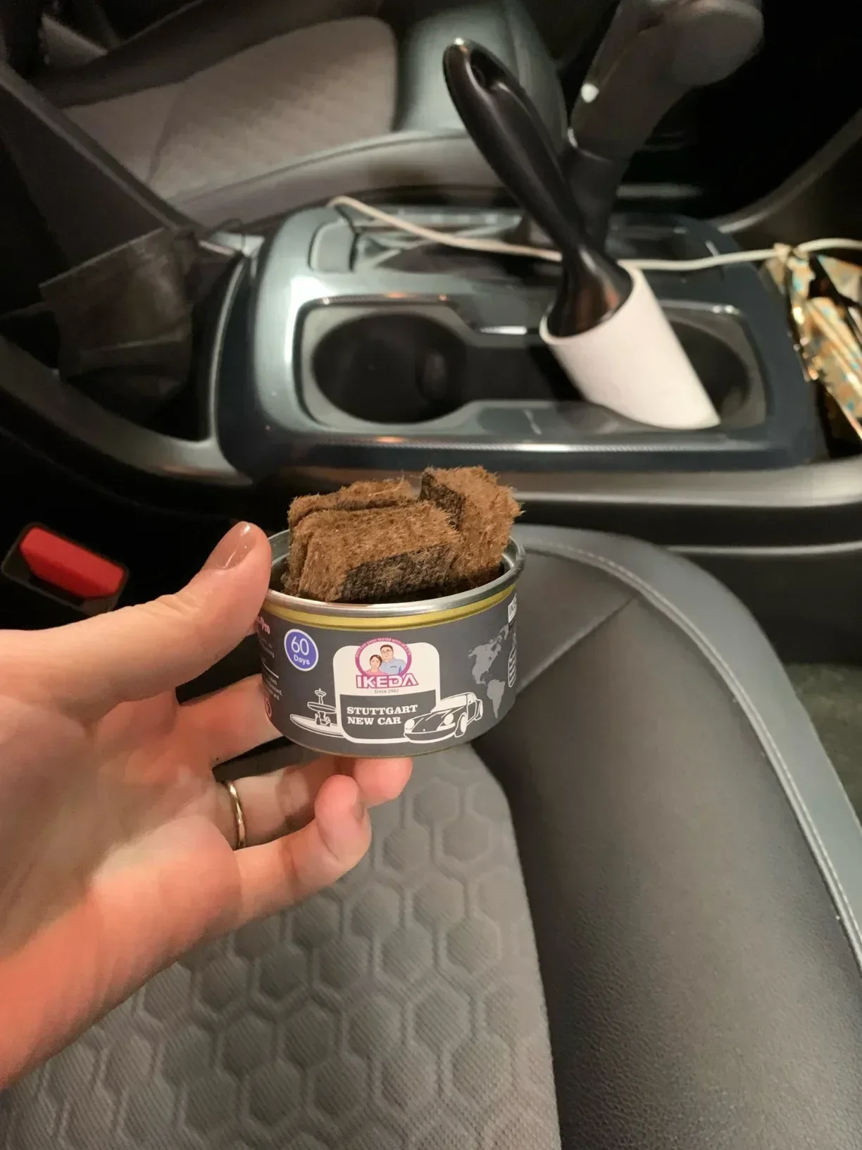 Kan luchtverfrisser en geurneu - Home Fragrance Logo recensie en prijs